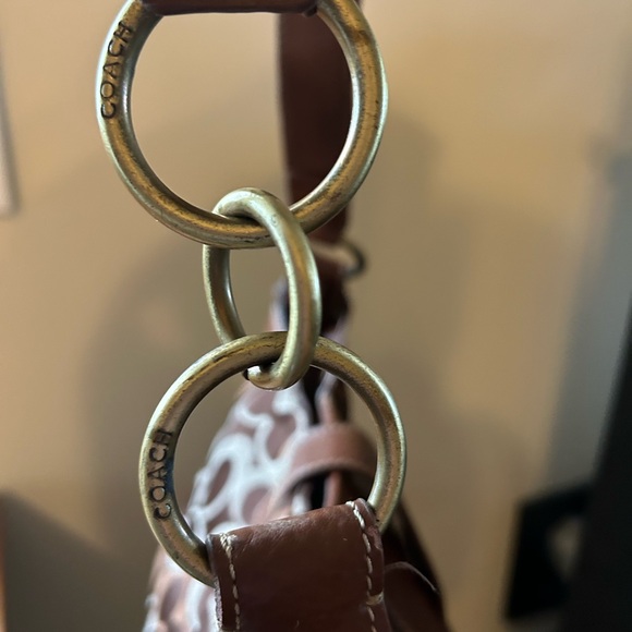Y2K 2000 Coach Brown Signature Canvas Shoulder Bag with Brass Ring Accent - Picture 4 of 15